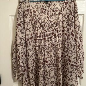Torrid Cream and Brown Floral Blouse Size 5